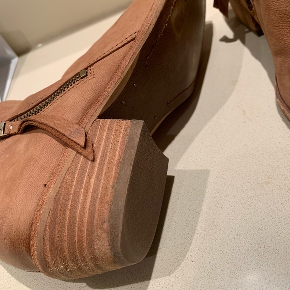 Sam Edelman Packer Booties Size 8 - Picture 4 of 6